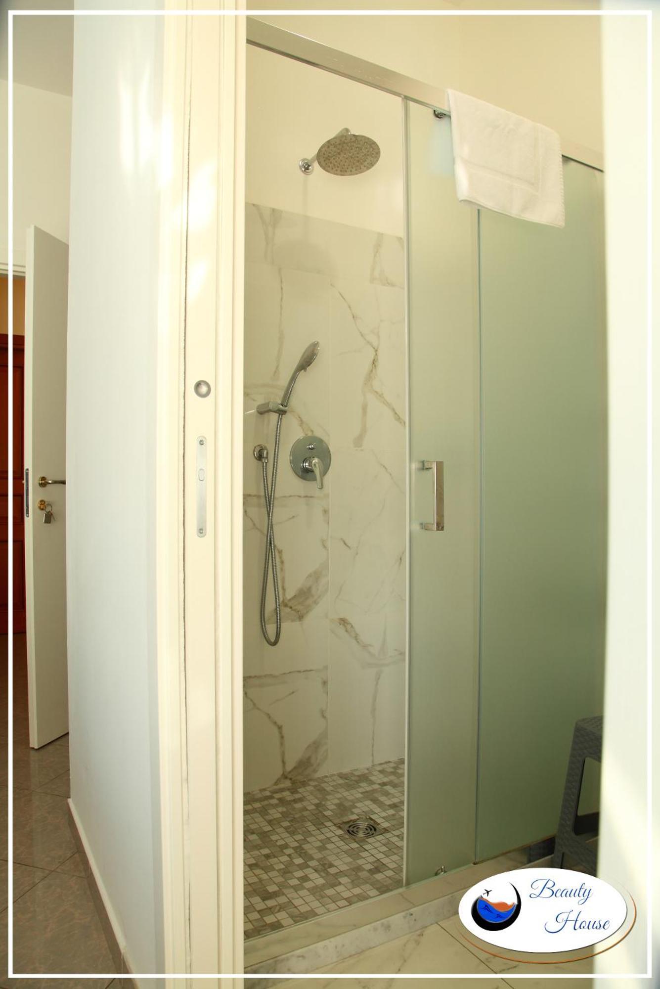 Beauty House Bed & Breakfast เรจโจ ดี คาลาเบีย ภายนอก รูปภาพ