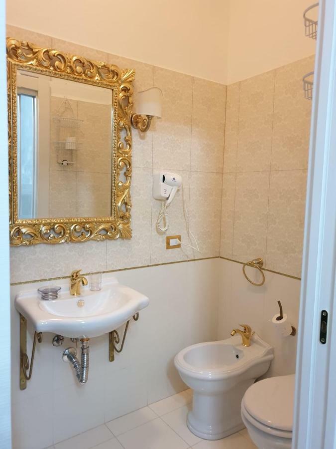 Beauty House Bed & Breakfast เรจโจ ดี คาลาเบีย ภายนอก รูปภาพ